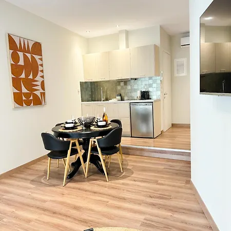 Lithos Syros * Ερμούπολη