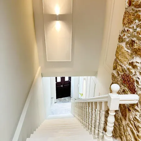 Lithos Syros